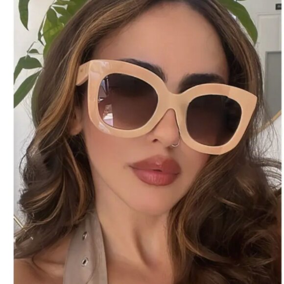 NEW CELINE WOMEN BEIGE SUNGLASSES CELINE - Picture 1 of 5